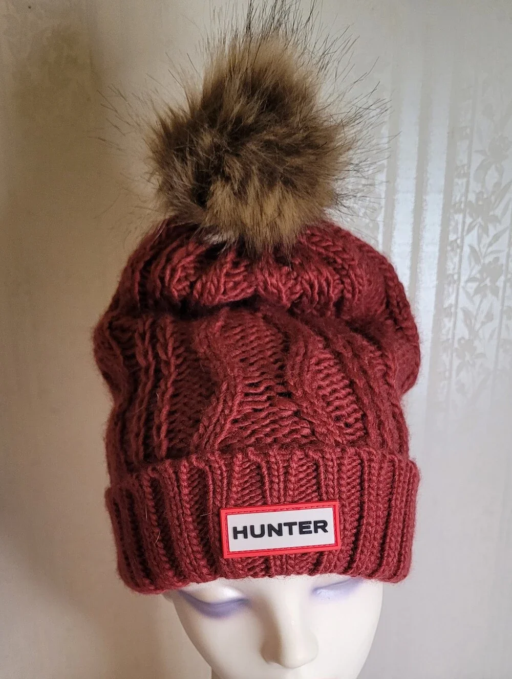 Hunter Cable Knit Pom Pom Beanie